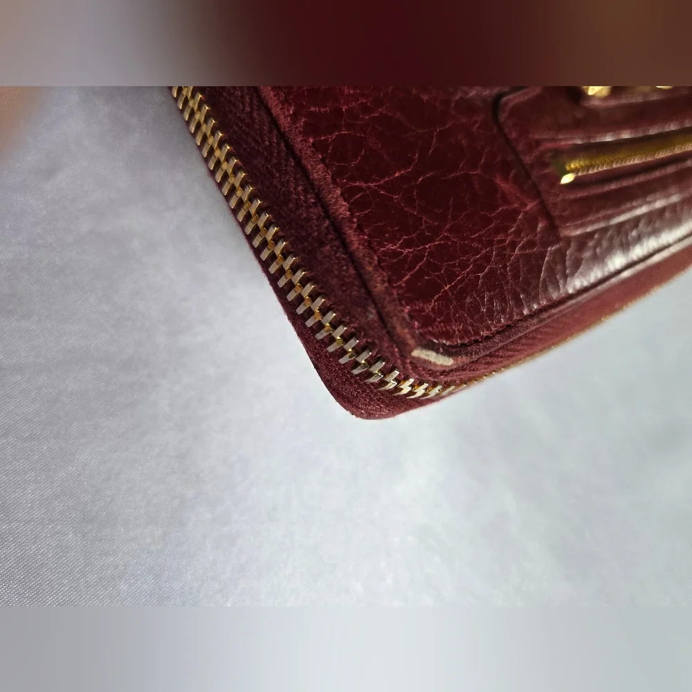 Balenciaga Red Wallet with Gold Accents - Picture 4 of 15
